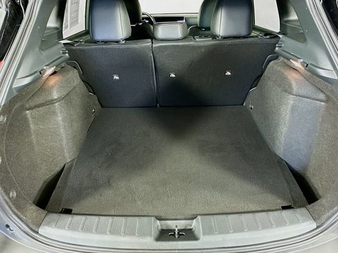 Certified 2025 Nissan Kicks SR AWD/4WD image 32