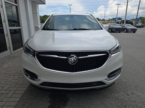 Certified 2021 Buick Enclave Essence w/ Sound and Sites Package FWD image 2