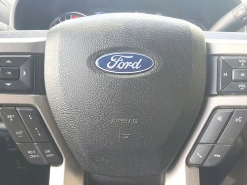 Used 2018 Ford F350 Platinum w/ Platinum Ultimate Package image 20