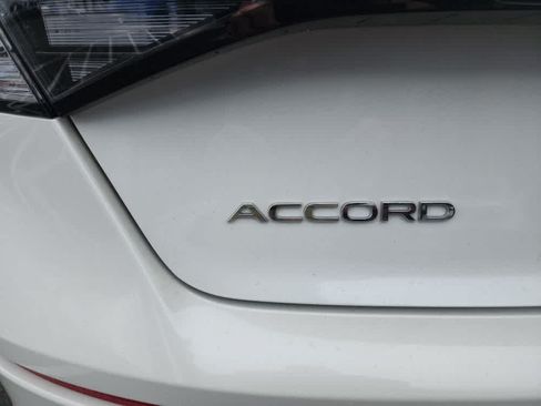 Used 2023 Honda Accord Sport image 6