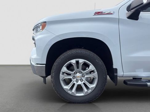 New 2026 Chevrolet Silverado 1500 LTZ AWD/4WD image 16