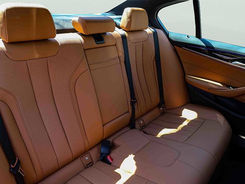 Used 2023 BMW 530i xDrive w/ M Sport Package image 24