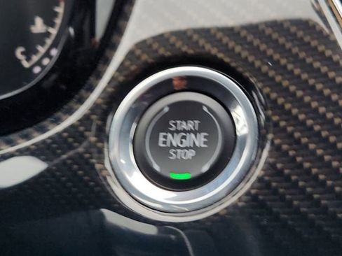 Used 2024 Cadillac XT6 Sport image 22