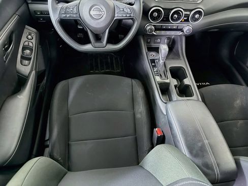 Used 2025 Nissan Sentra S FWD image 23