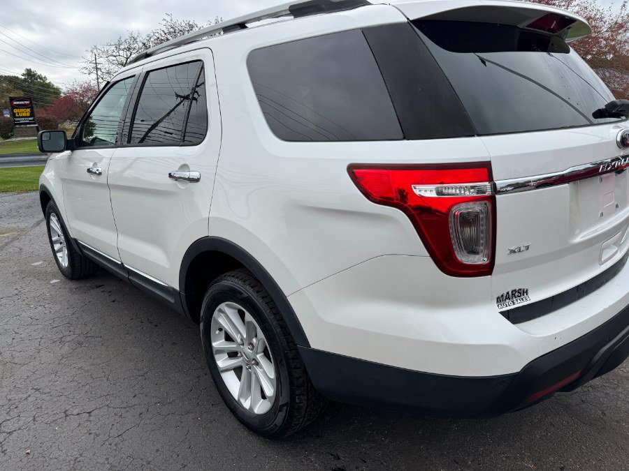 Used 2014 Ford Explorer XLT w/ Equipment Group 202A AWD/4WD image 10