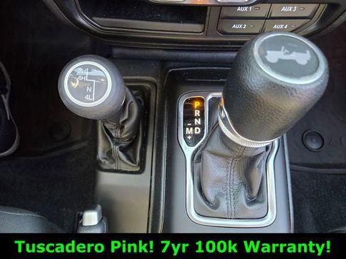 Certified 2022 Jeep Wrangler Unlimited Willys image 27