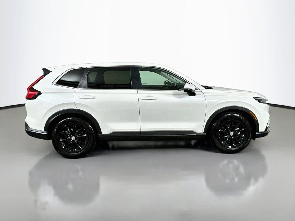 Certified 2026 Honda CR-V EX image 4