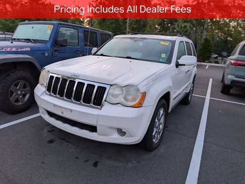 Used 2010 Jeep Grand Cherokee Limited w/ Trailer Tow Group AWD/4WD image 3