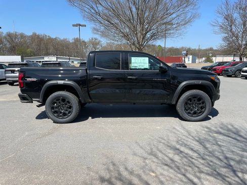 New 2026 Chevrolet Colorado Trail Boss AWD/4WD image 8