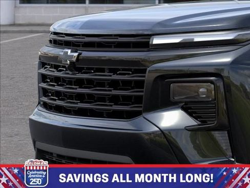 New 2026 Chevrolet Traverse LT w/ Midnight/Sport Edition AWD/4WD image 13