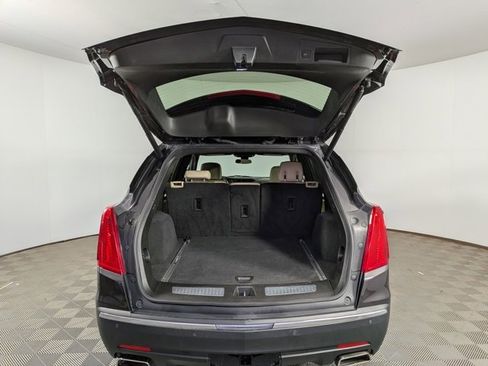 Used 2018 Cadillac XT5 Luxury w/ Driver Awareness Package image 13