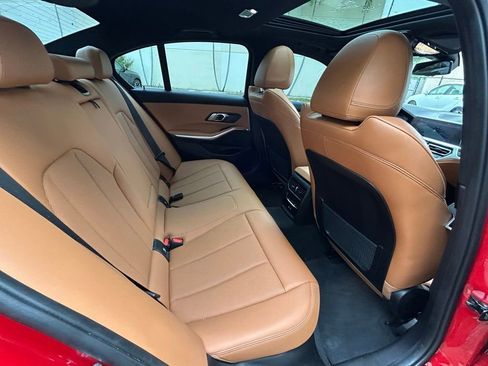 Used 2022 BMW 330i Sedan w/ Driving Assistance Package RWD image 34