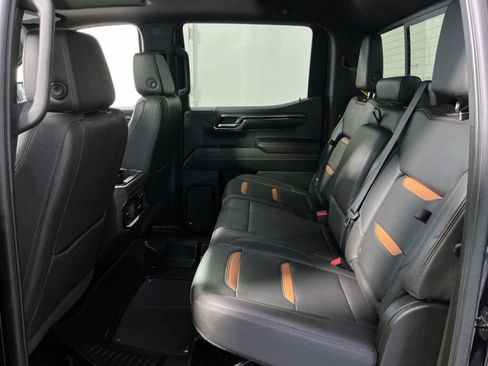 Used 2022 GMC Sierra 1500 AT4 w/ AT4 Premium Package AWD/4WD image 24