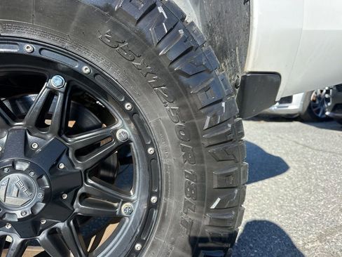 Used 2014 Chevrolet Tahoe LT image 33