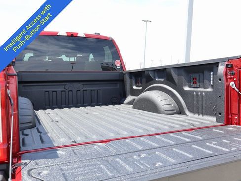 New 2026 Ford F250 XLT w/ XLT Premium Package AWD/4WD image 15