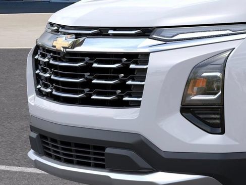 New 2027 Chevrolet Equinox LT w/ Convenience Package II FWD image 13