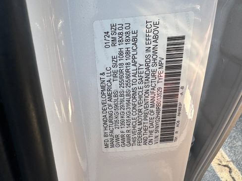 Certified 2024 Honda Pilot EX-L image 27