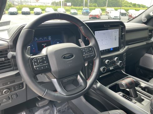 Used 2025 Ford F150 Raptor AWD/4WD image 20