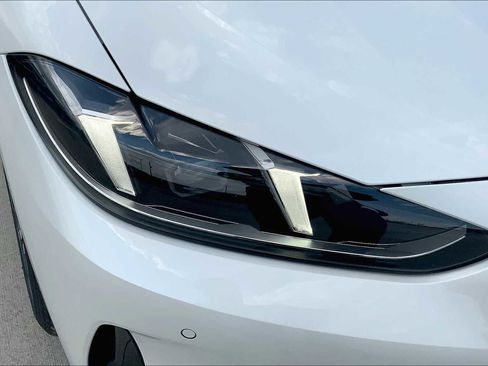 New 2026 BMW 430i Coupe w/ Premium Package image 12