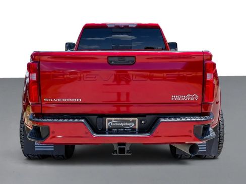 Used 2022 Chevrolet Silverado 3500 High Country w/ Technology Package AWD/4WD image 8