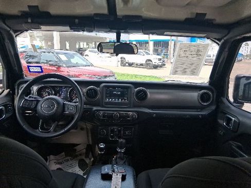 Used 2023 Jeep Wrangler Sport S AWD/4WD image 11
