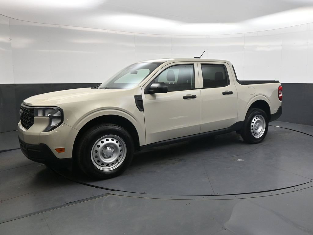 Used 2025 Ford Maverick XL FWD image 11