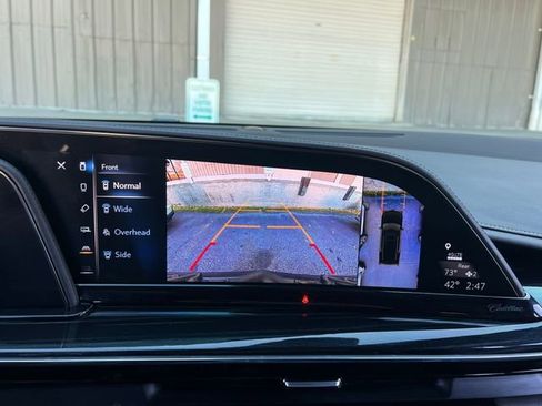 Used 2021 Cadillac Escalade ESV Sport w/ Driver Assist Tech Package image 30