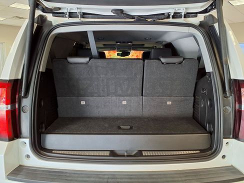 Used 2019 Chevrolet Tahoe LT RWD image 19