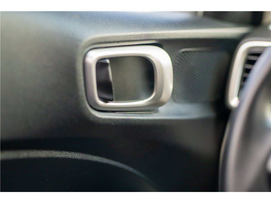 Used 2020 Hyundai Venue SEL w/ Convenience + Premium Package FWD image 23