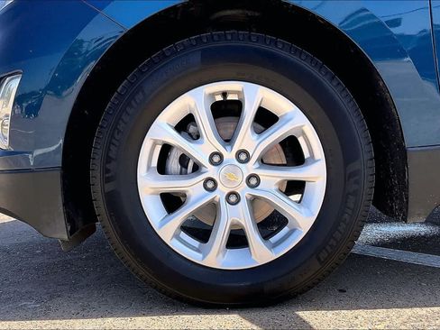 Used 2019 Chevrolet Equinox LT FWD image 8