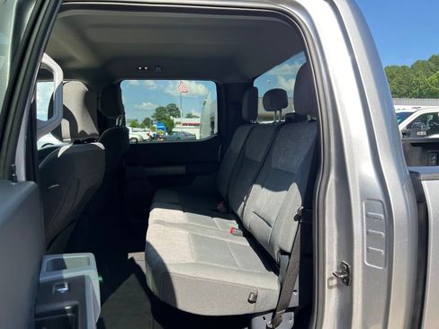 Used 2024 Ford F250 XLT image 27