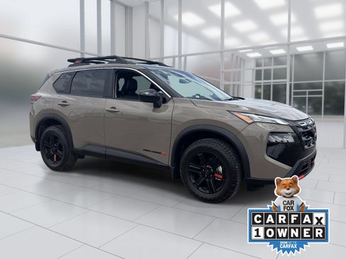 Certified 2025 Nissan Rogue SV AWD/4WD image 8