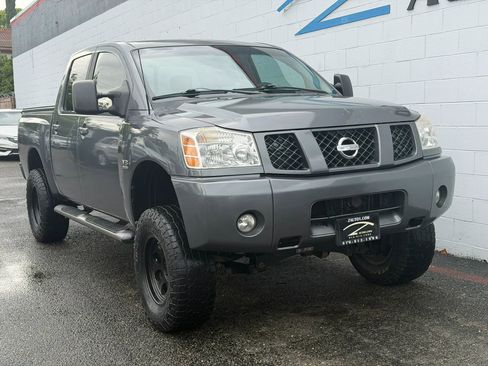 Used 2004 Nissan Titan XE w/ (PRF) Preferred Pkg AWD/4WD image 7