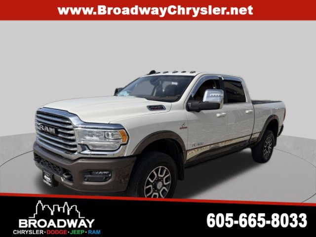 Used 2023 RAM 2500 Limited AWD/4WD image 3