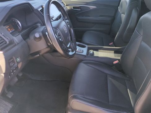 Used 2023 Honda Ridgeline RTL-E image 16