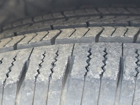 Used 2021 Toyota Corolla LE image 22