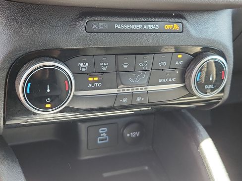 Used 2022 Ford Escape SE w/ Convenience Package AWD/4WD image 15