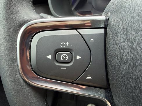Used 2023 Volvo C40 P8 Recharge Plus w/ Protection Package Premier AWD/4WD image 14
