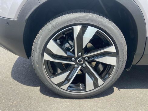 New 2026 Volvo XC40 B5 Ultra w/ Protection Package Premier image 11