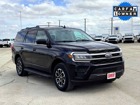 Used 2024 Ford Expedition XLT image 4