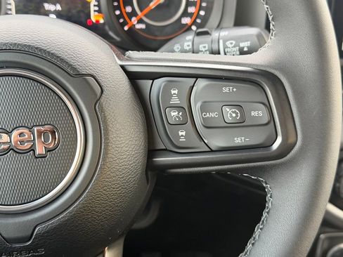 New 2026 Jeep Wrangler Unlimited Rubicon image 16