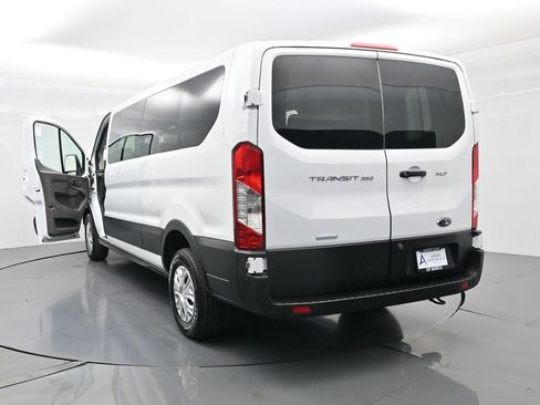 Used 2023 Ford Transit 350 XLT image 40