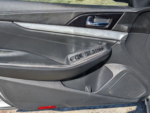 Used 2017 Nissan Maxima 3.5 S image 15