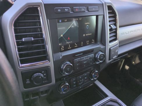 Used 2018 Ford F250 Lariat w/ Chrome Package AWD/4WD image 27