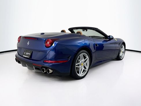 Certified 2015 Ferrari California T RWD image 7