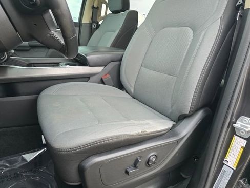 Used 2020 RAM 1500 Big Horn AWD/4WD image 5