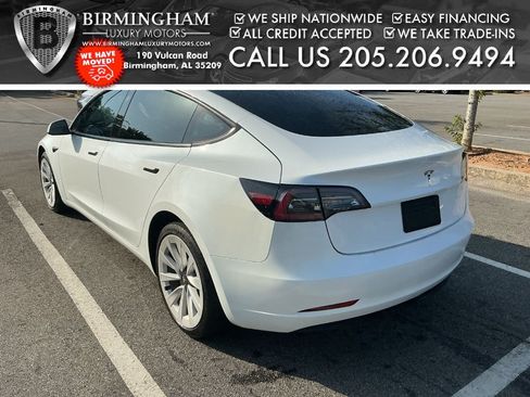 Used 2023 Tesla Model 3 Standard Range RWD image 2