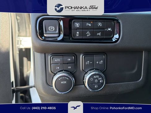 Used 2025 GMC Yukon AT4 w/ AT4 Premium Package AWD/4WD image 19