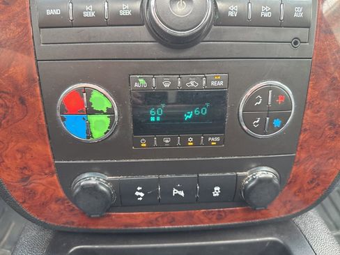 Used 2012 Chevrolet Tahoe LT w/ Luxury Package image 23