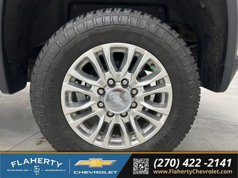 Used 2020 Chevrolet Silverado 2500 High Country w/ Z71 Off-Road Package AWD/4WD image 21